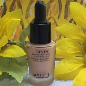 Algenist REVEAL Color Correcting Drops.